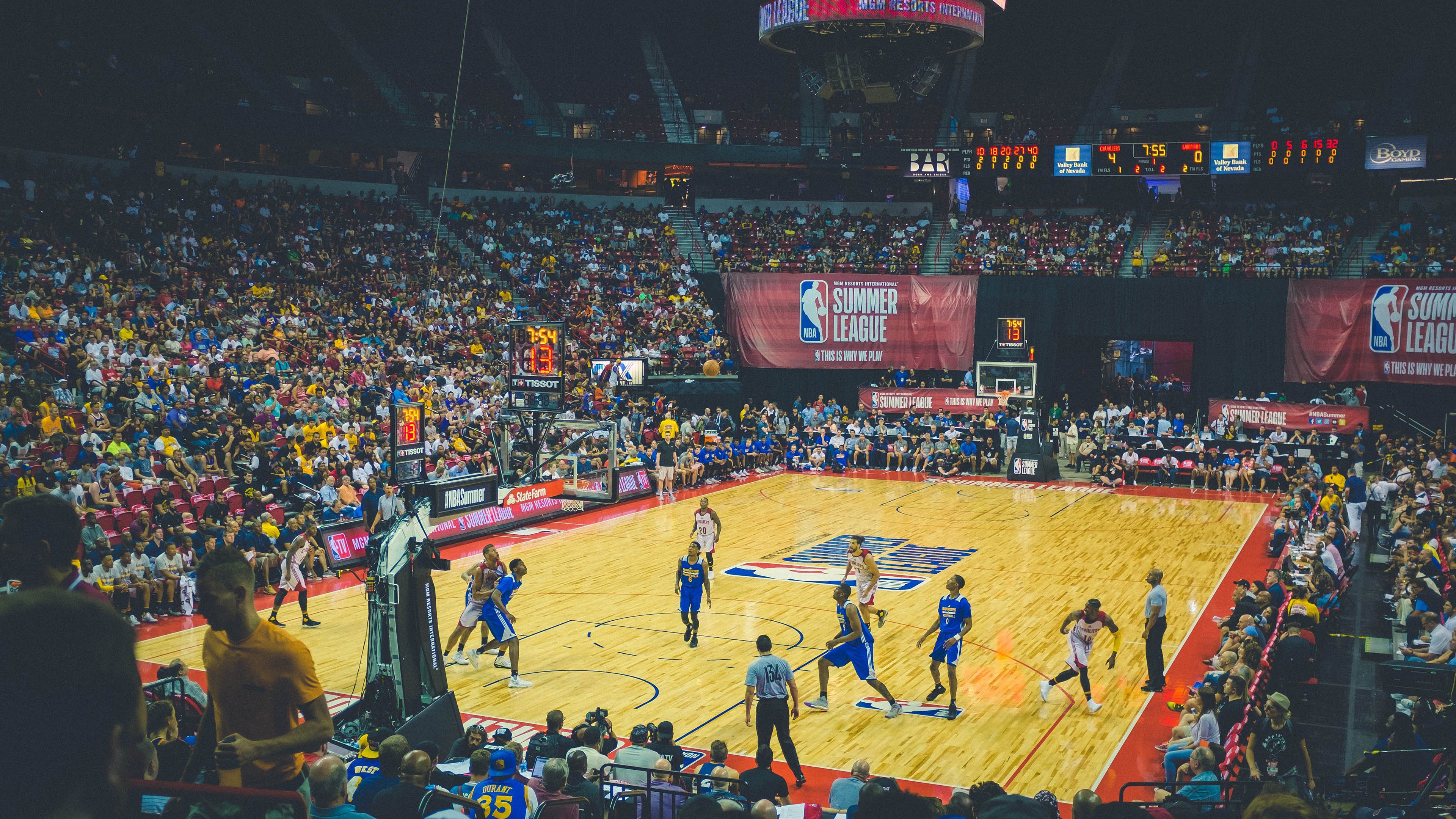 乐鱼电竞在线平台-CBA球员转会期开启 多支球队调整阵容，cba球员转会是什么意思